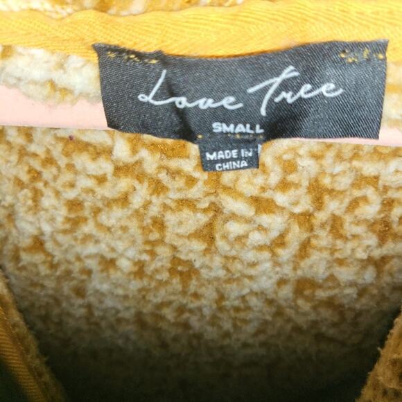 small Love Tree camel teddy bear jacket with hood - Picture 3 of 4